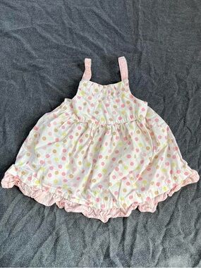 Oshkosh baby girl white and pink polka dot dress with ruffles